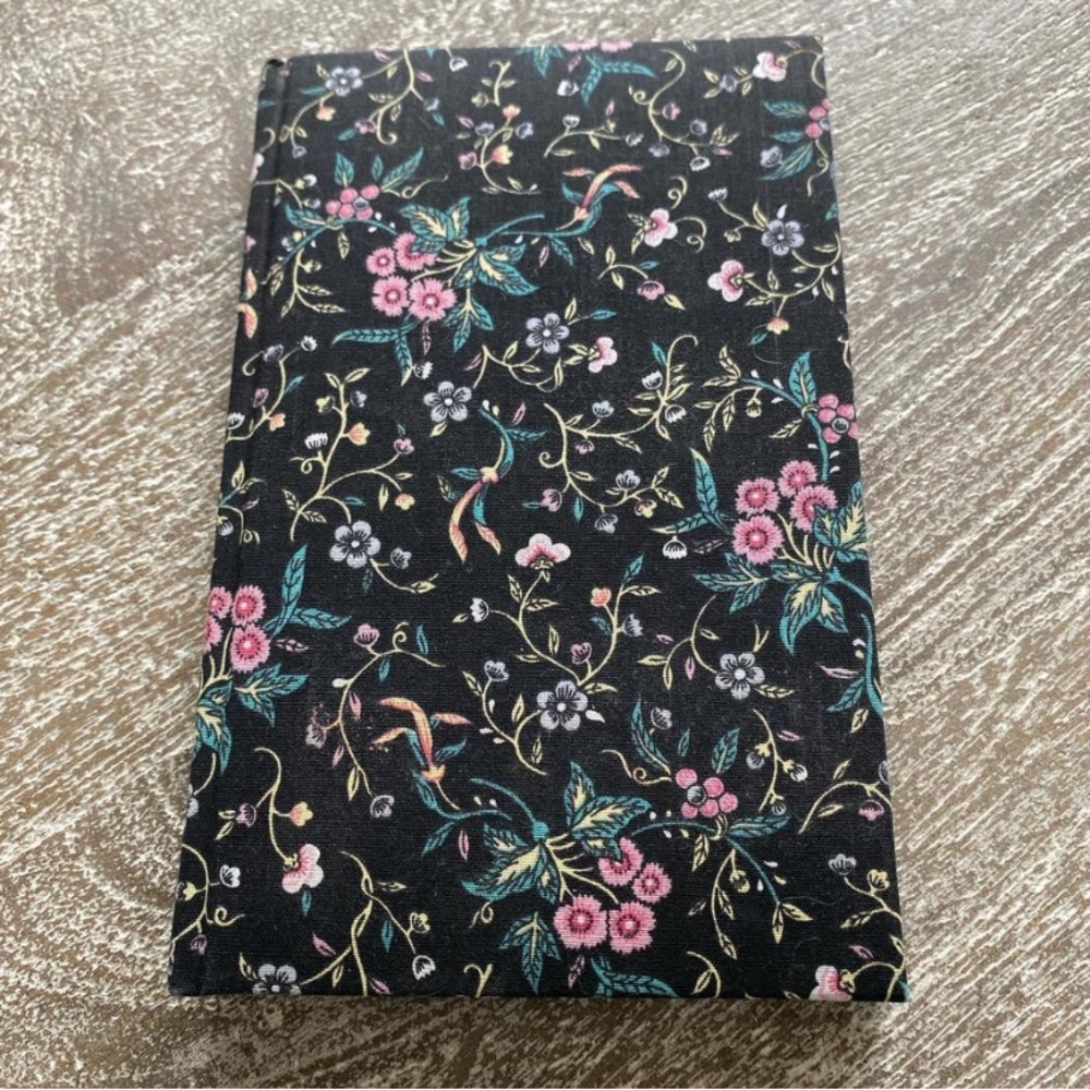💖1986 Floral Patterned Notebook💖
